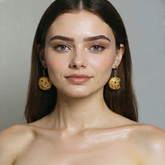 Bitten Chocolate Chunk Cookie - Handmade Earrings - Picture 3 of 7